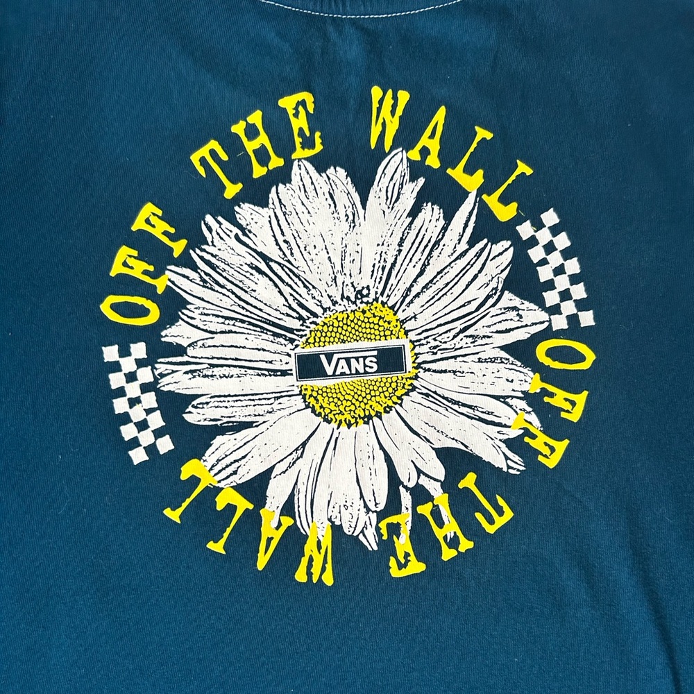NWT Vans Women’s size Medium “Off the Wall” T-shirt - Picture 3 of 7